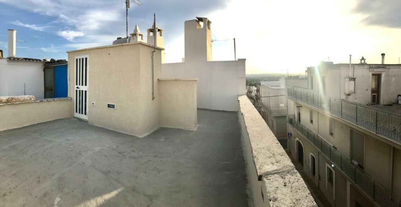 Ferienwohnung Dimora D'Errico - Monolocale Nel Centro Storico Carovigno Exterior foto