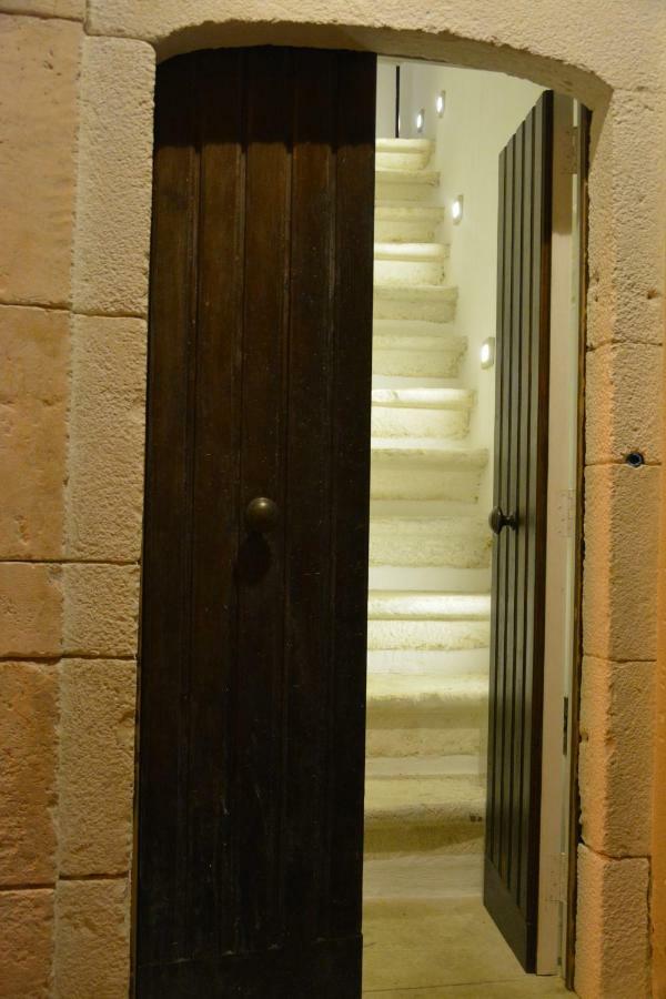 Ferienwohnung Dimora D'Errico - Monolocale Nel Centro Storico Carovigno Exterior foto