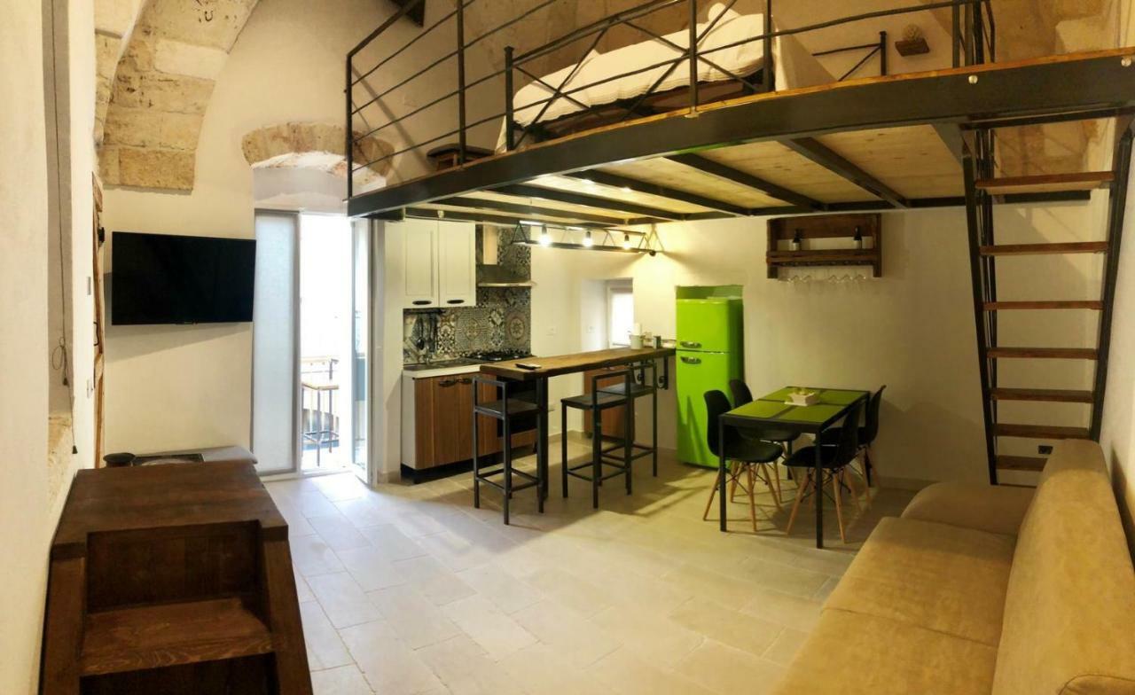 Ferienwohnung Dimora D'Errico - Monolocale Nel Centro Storico Carovigno Exterior foto
