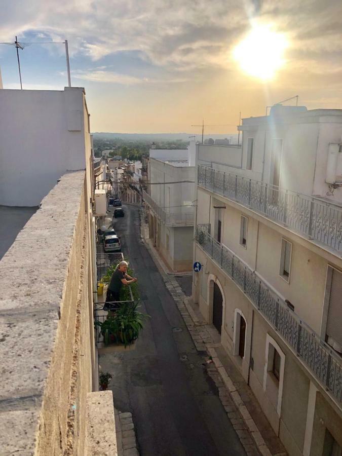 Ferienwohnung Dimora D'Errico - Monolocale Nel Centro Storico Carovigno Exterior foto